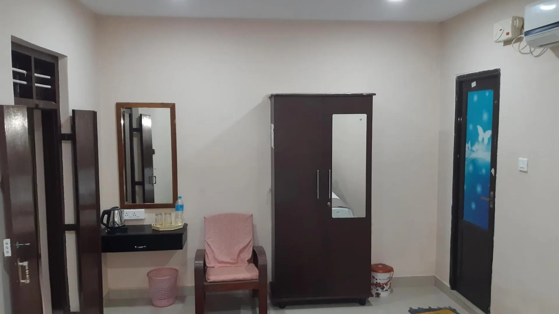 Vakantiehuis Valiyath Holidays Homestay Mundrothuruth India